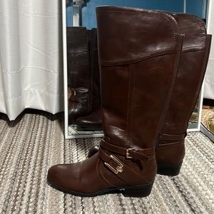 Just wore this boots once and never again